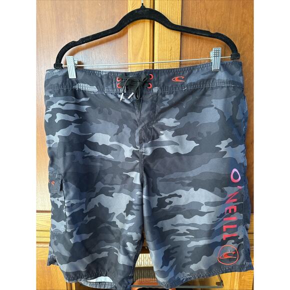 O'Neill Men's Santa Cruz Board Shorts Unlined Black /Red Camo Size 36 - Picture 1 of 11